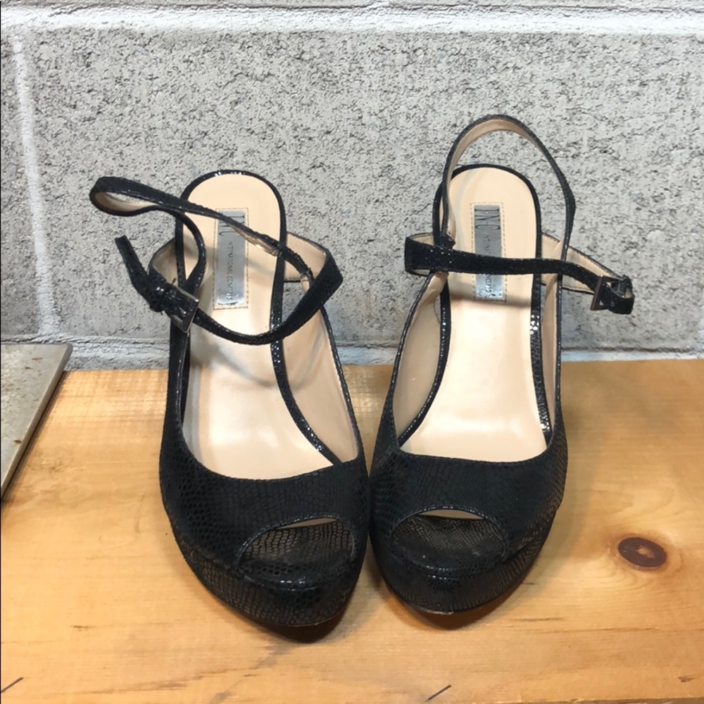 Black Peep Toe Slingback Heels 7.5